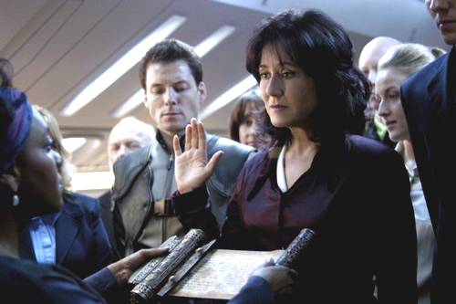 26911Laura_Roslin