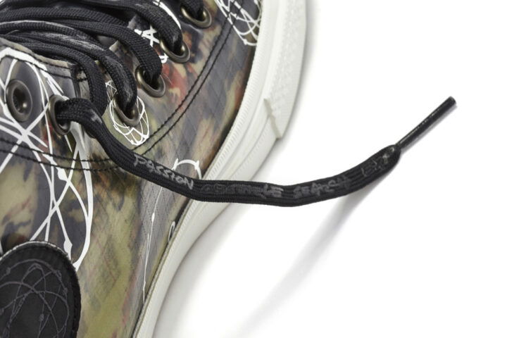 Converse Futura
