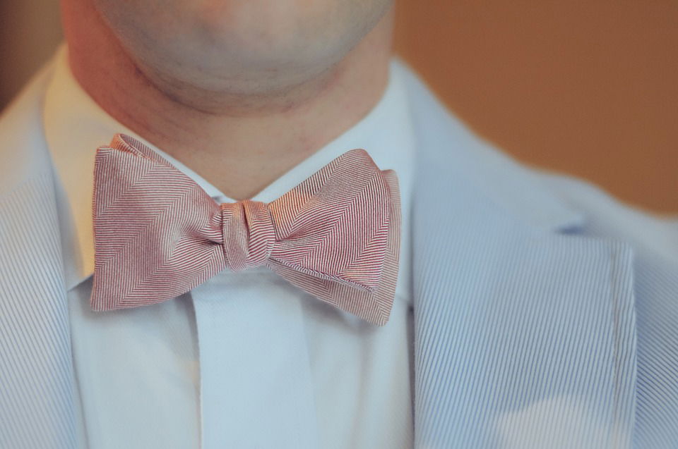 tie-642063_960_720