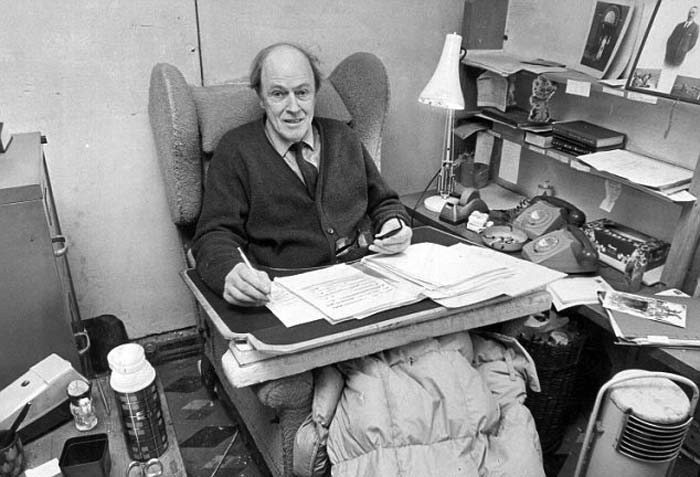 ROALD DAHL