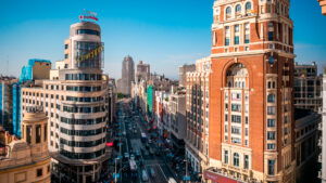 Grandes ciudades: retrato de los agujeros negros que absorben todo a su alrededor