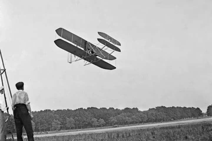 avión hermanos wright. inventar el futuro